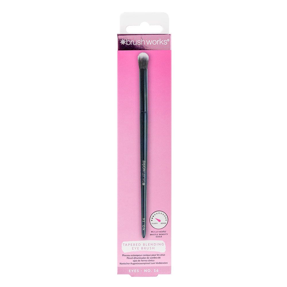 brushworks No.16 Tapered Blending Eye Brush