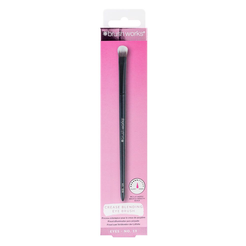 brushworks No.19 Crease Blending Eye Brush