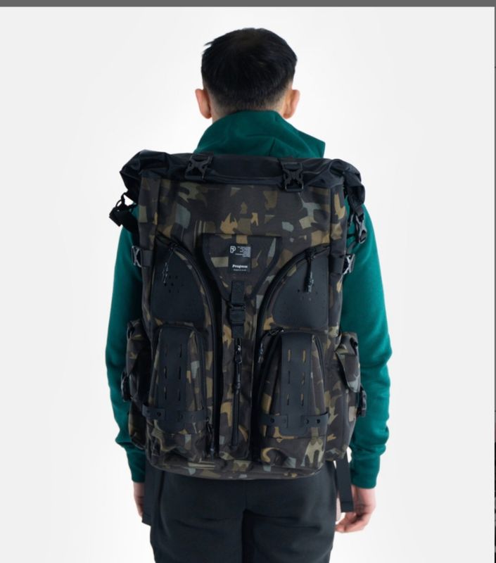 MOCHILA Progress Jiu Jitsu Essential 25 Camo-Negro