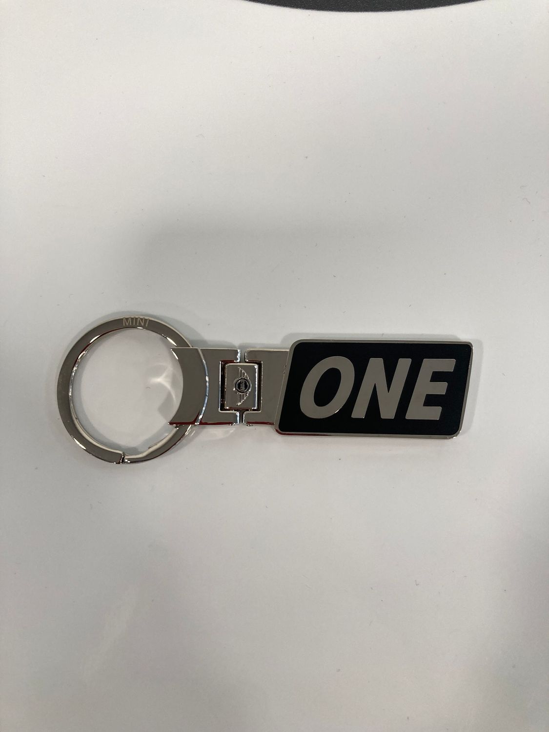 Porte-clé One