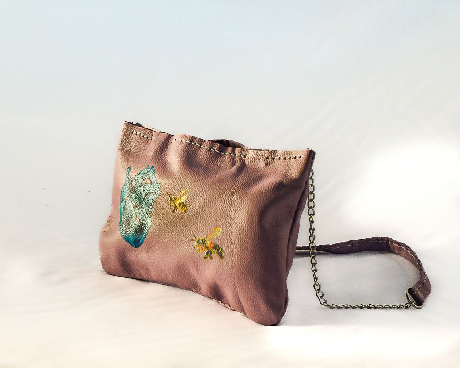 BANDOLERA LILA MORA CORAZON DULCE