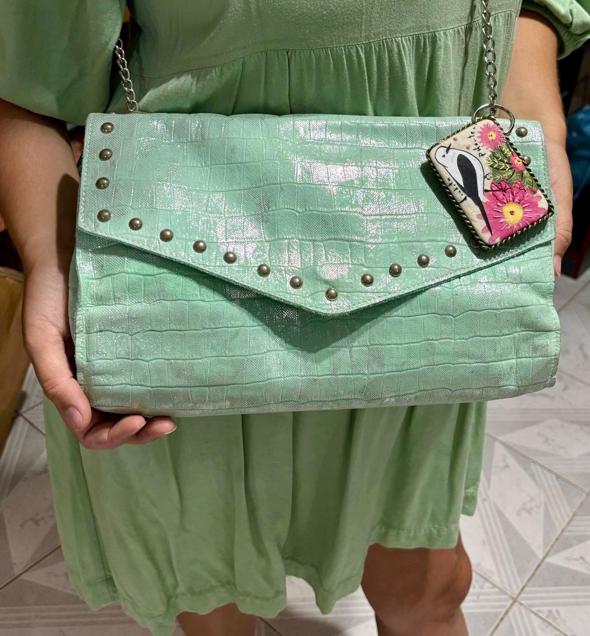 BANDOLERA CON CADENA Y TACHAS