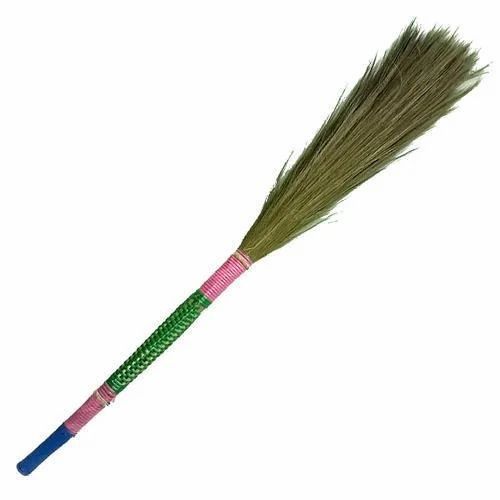 Kucho | Natural Broom