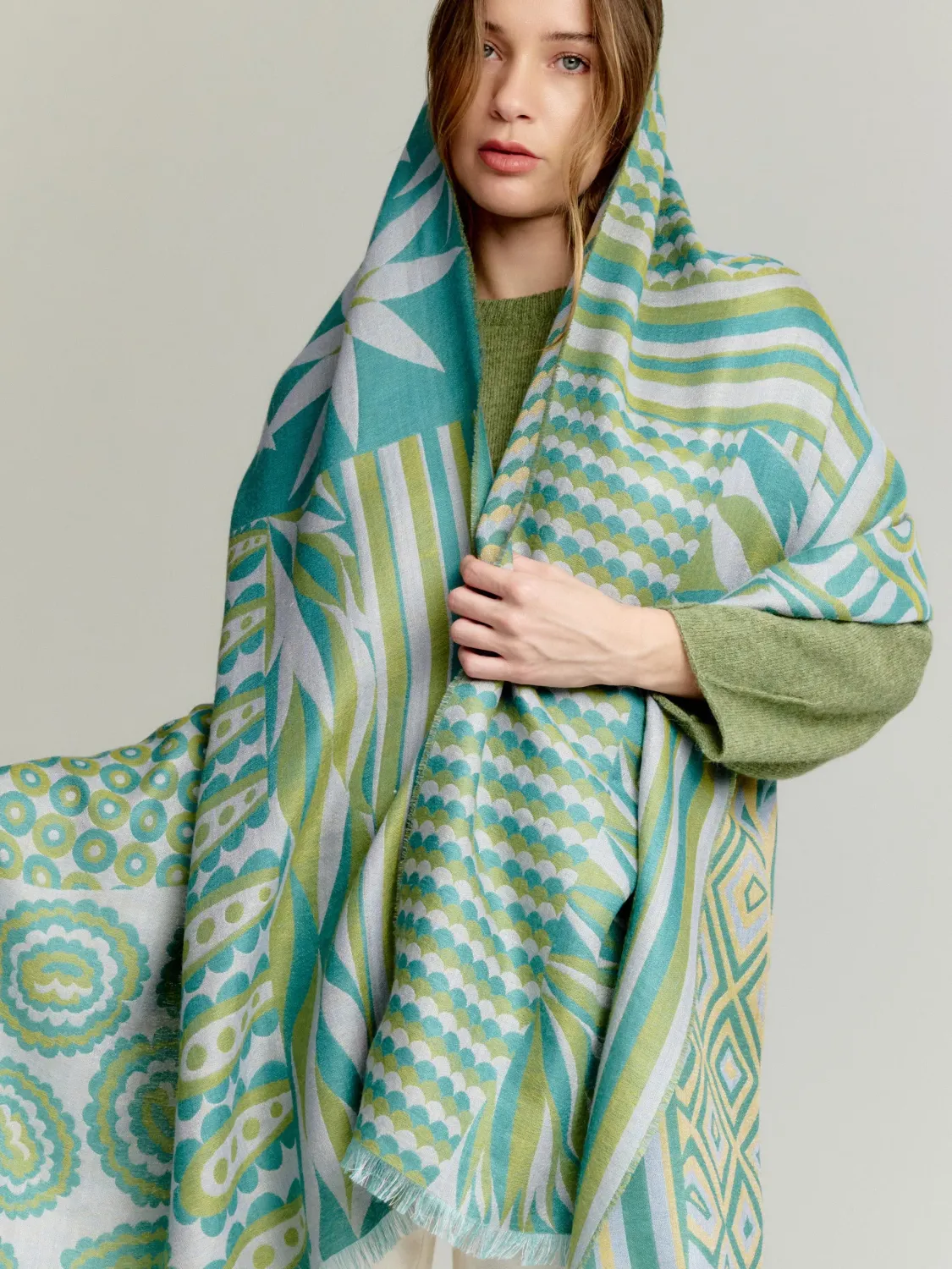 YSILY green