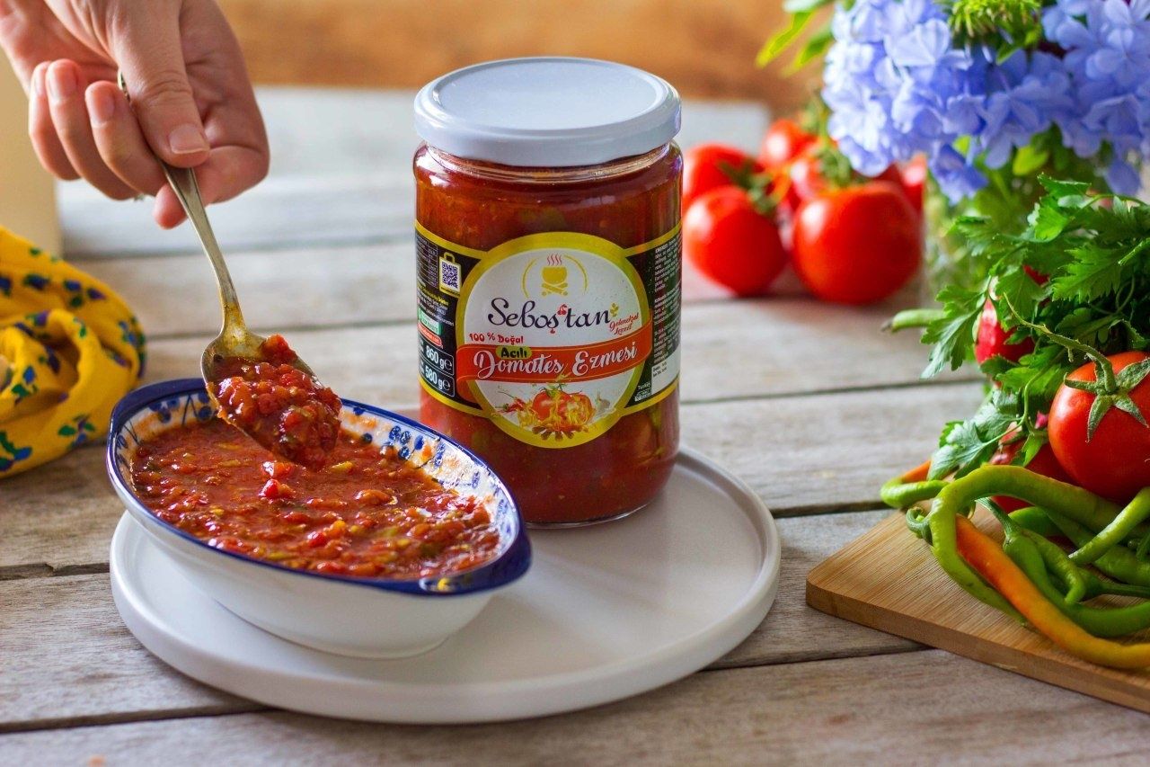 Hot Spicy Tomato Spread 660cc