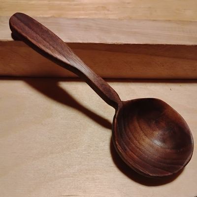 Gravy Ladle Hand Carved / Walnut Ladle / Kitchen Scoop