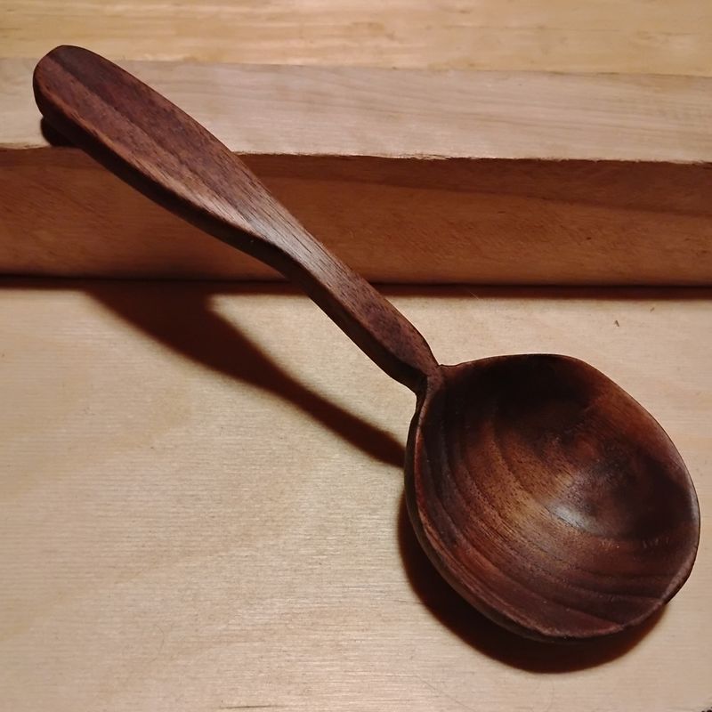Gravy Ladle Hand Carved / Walnut Ladle / Kitchen Scoop
