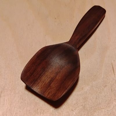 Decor Scoop / Handcrafted Walnut Kitchen Scoop