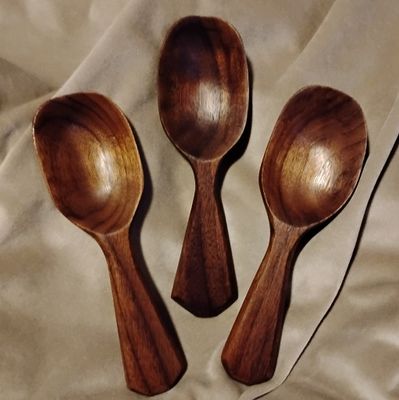 Family Celtic Eater Set / Hand Carved