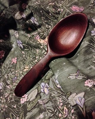 Eater / Walnut Spoon / Hand Carved Spoon / Walnut Eater