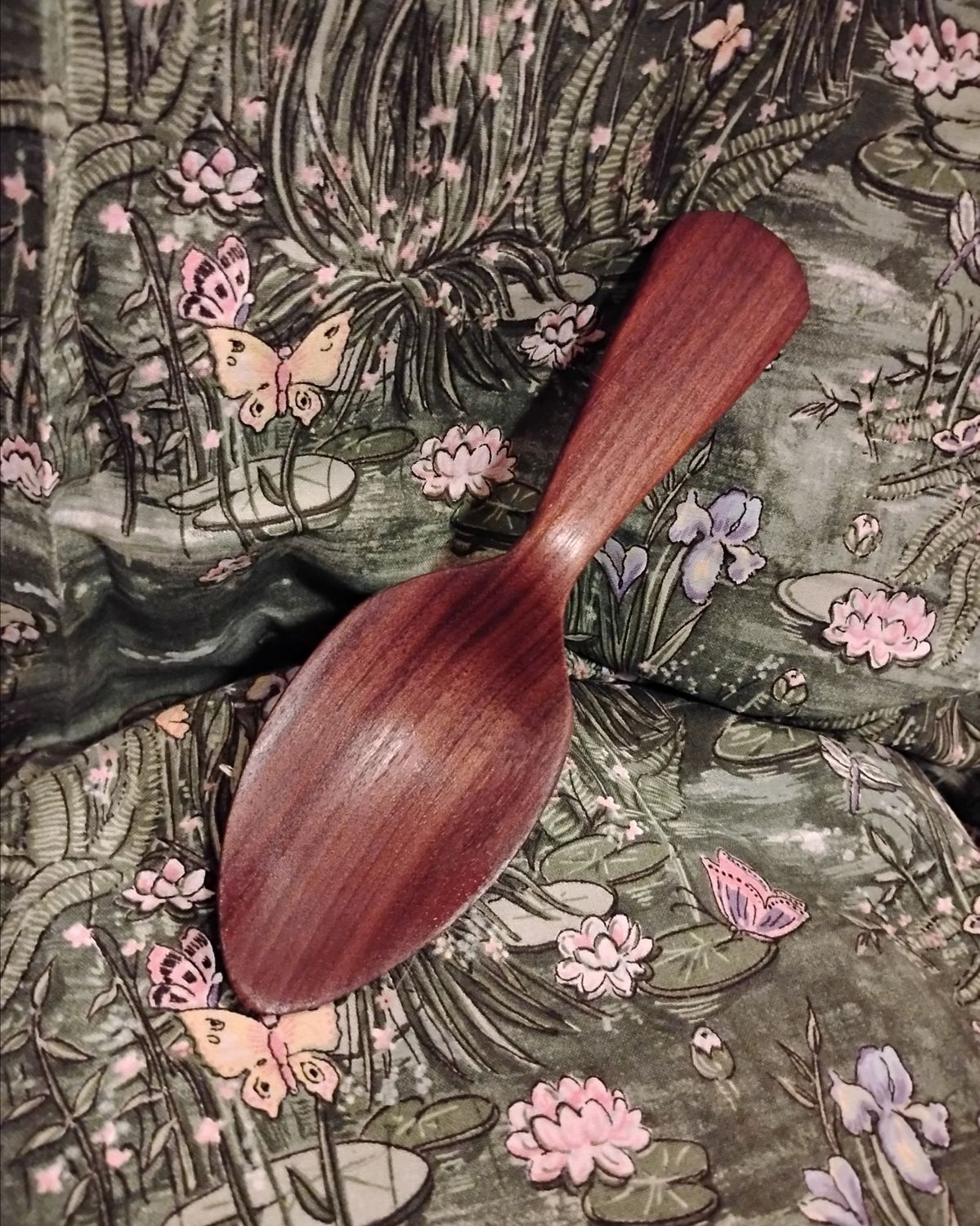 Hand Carved Eater / Walnut Woodware