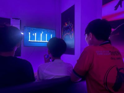 🎮 Private Game Room – Party Package
