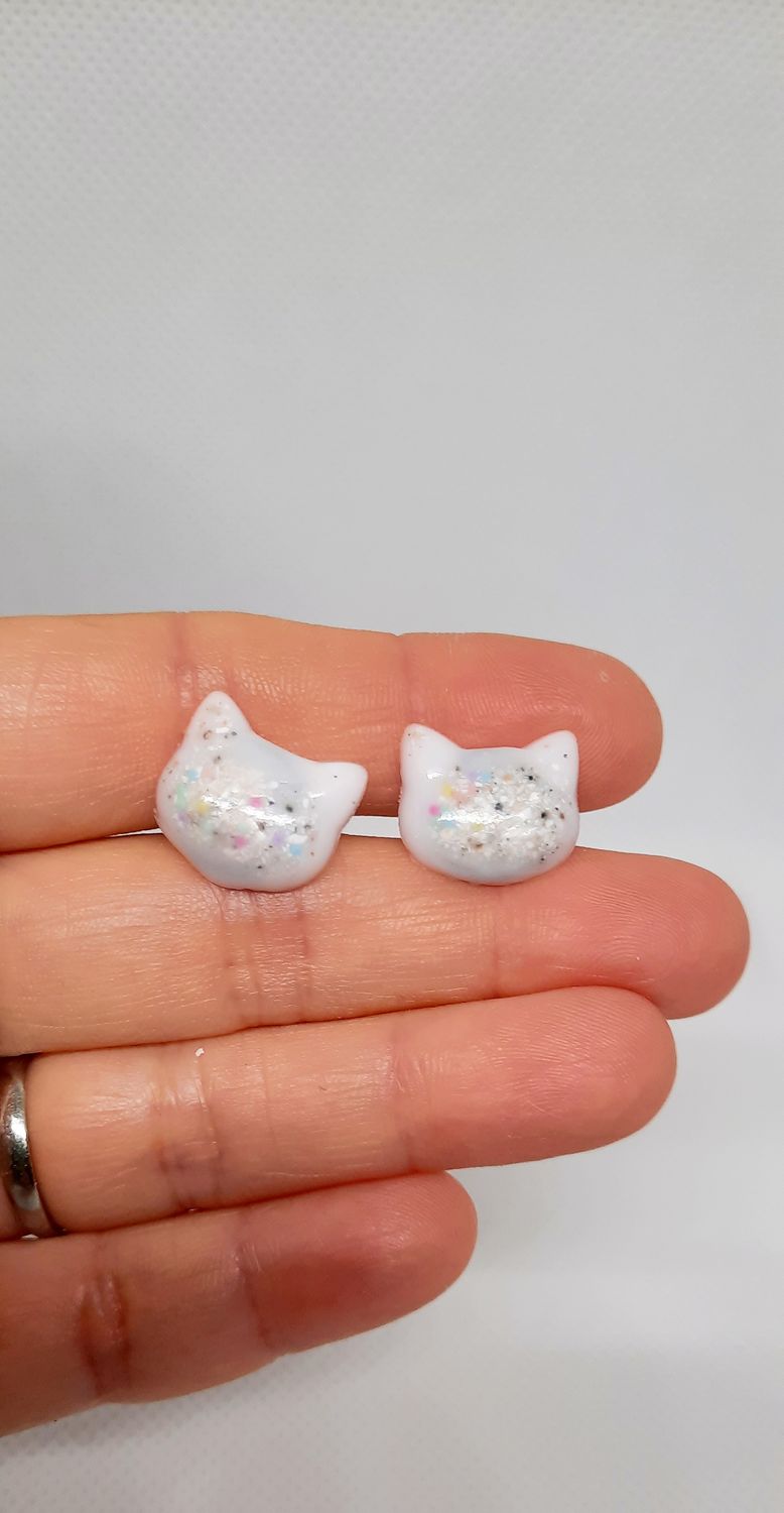 Hello Kitty Kitty Earrings