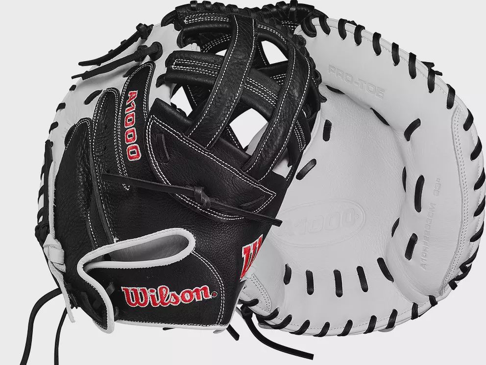 Wilson A1000 FP Catcher&#39;s Mitt White/Black RHT 33&quot;