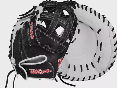 Wilson A1000 FP Catcher&#39;s Mitt White/Black RHT 33&quot;