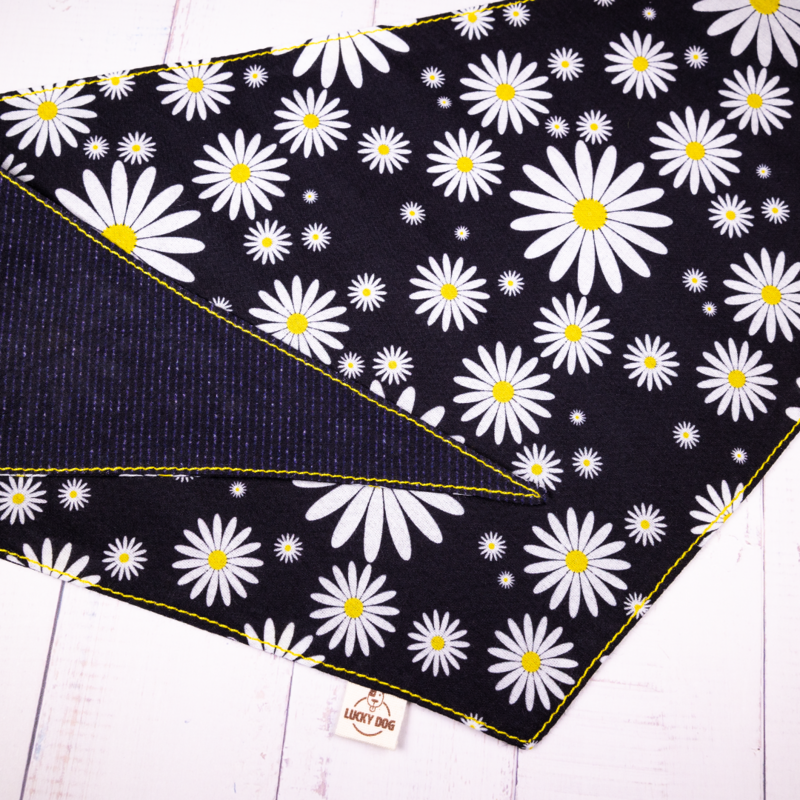 Dog bandana &quot;OH HAPPY DAISY DAY&quot;