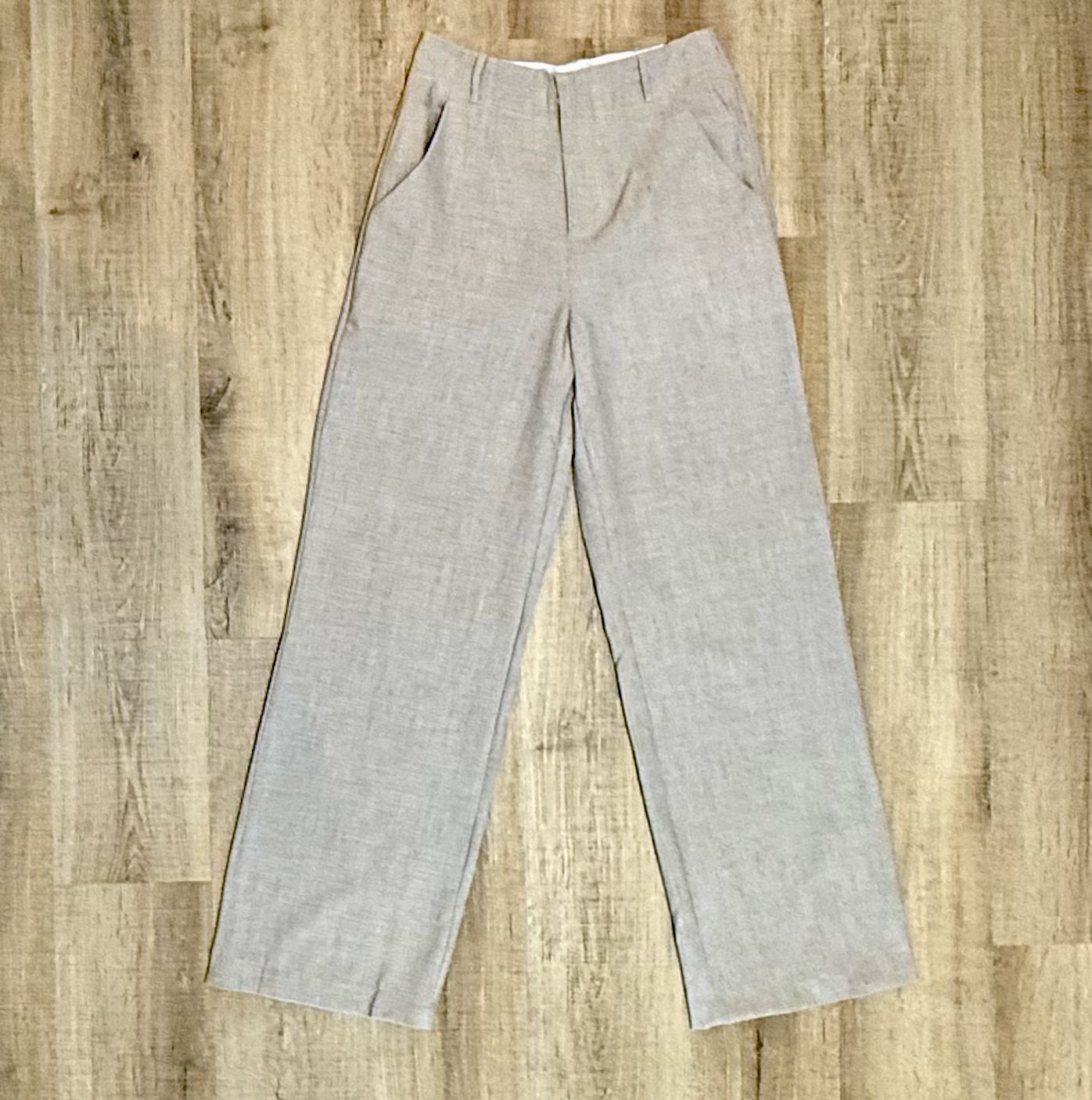 Linen Wide-Leg Trouser
