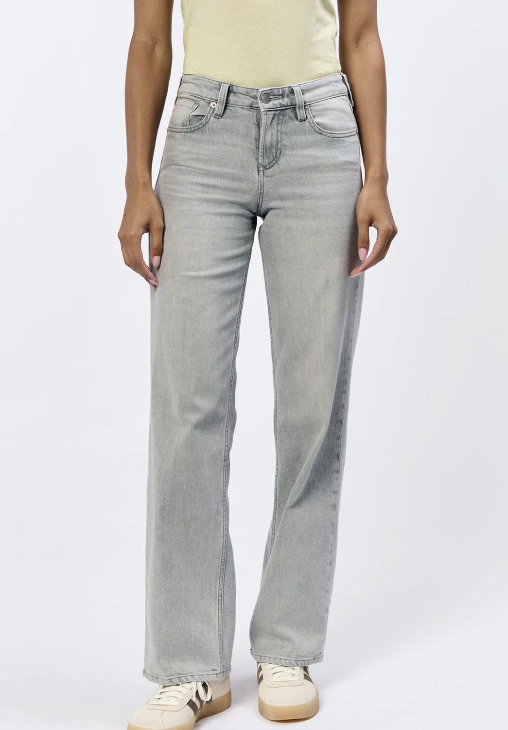 Dovey Talor Straight