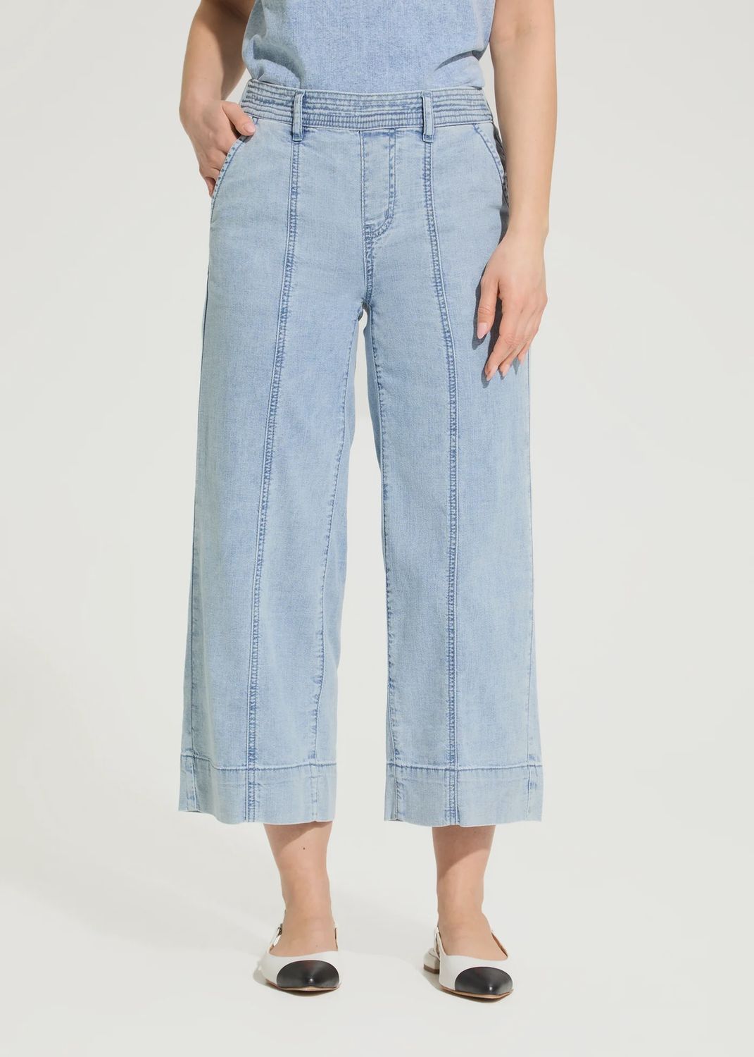 Denim Pull-On Crop