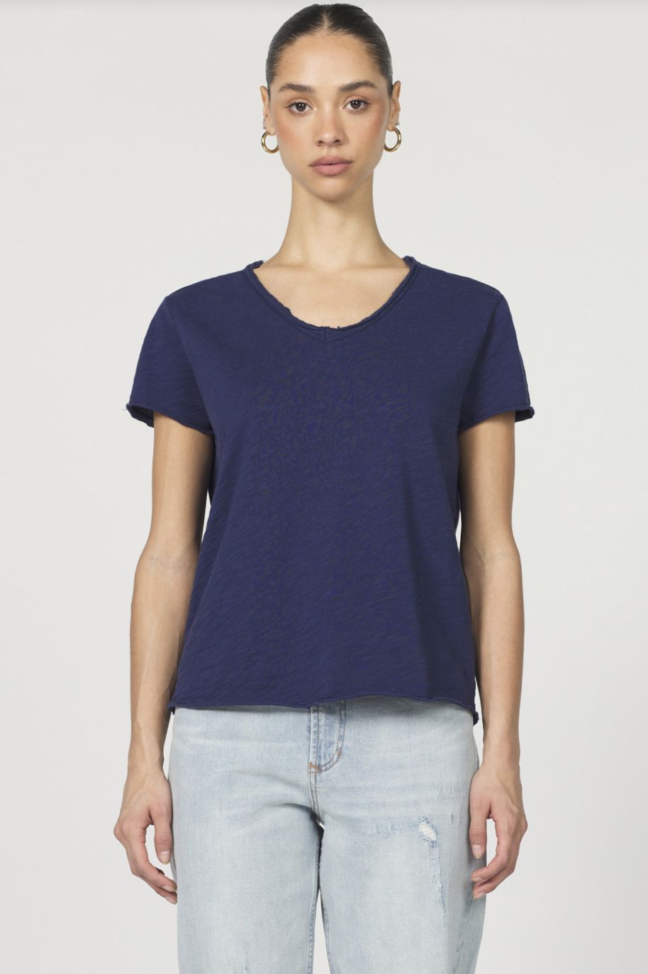Iris Vanya Tee