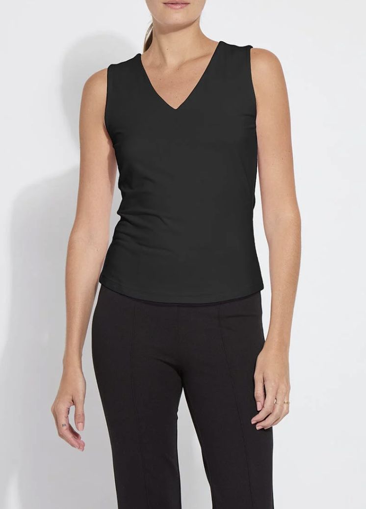Blk Essential V-Neck Shell