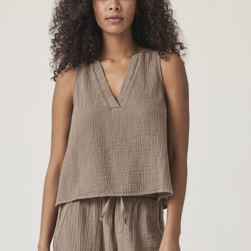 Kit Gauze V-Neck Tank