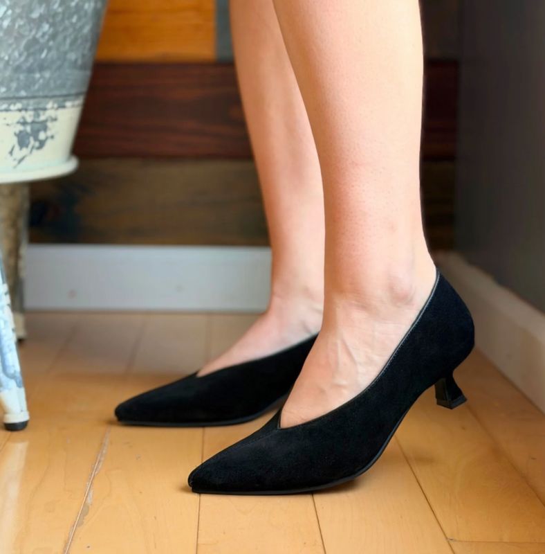 Blk Suede Clapton Heel