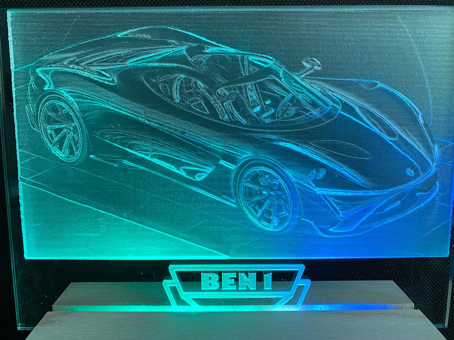 Personalisiertes Acrylglas Geschenk (z.B. Sportwagen) Personalisiertes Acrylglas Geschenk (z.B. Sportwagen)