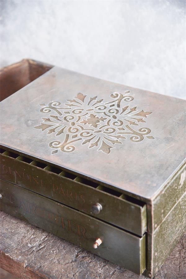 Pochoir étoile Square