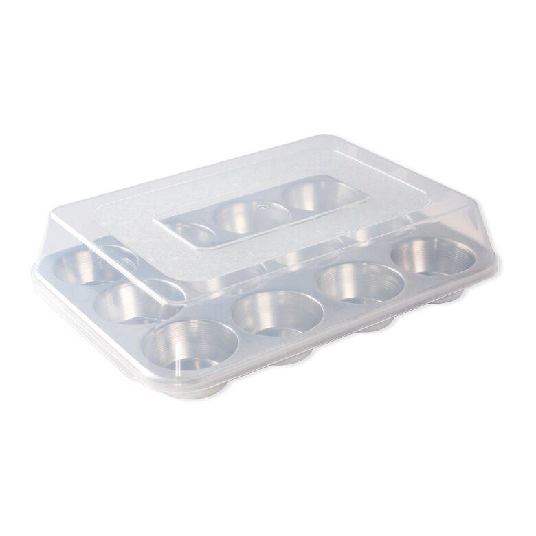 12 Cup Muffin Pan with High Domed Lid