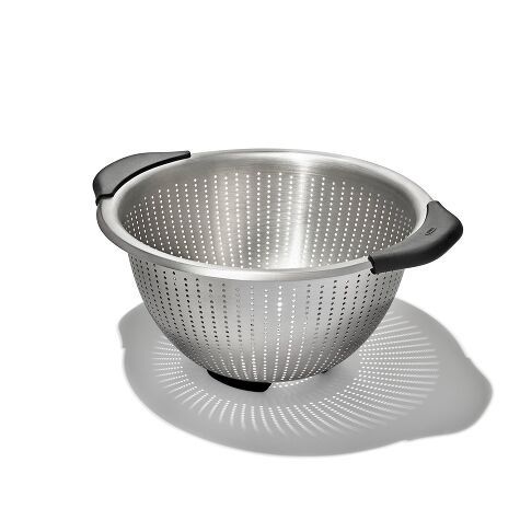 OXO GG STAINLESS STEEL 5 QT COLANDER