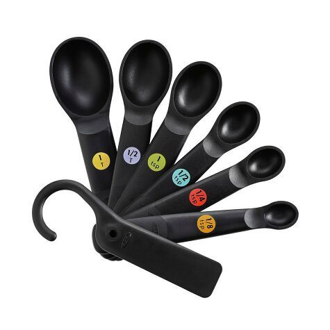 OXO GG 7 PC PLASTIC MEASURING SPOONS - SNAPS - BLACK