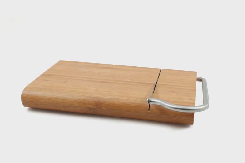 Bamboo Board w Cheese Slicer Blade