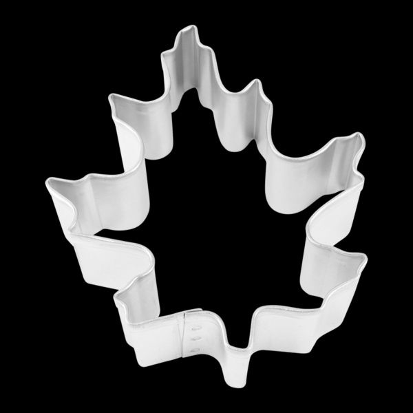 OAK LEAF COOKIE CUTTER 3.5&quot; CARDED