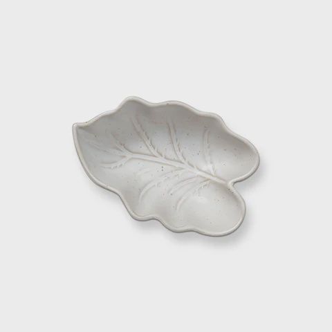White MEDIUM LEAF BOWL