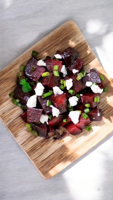 BEET SALAD (16OZ)