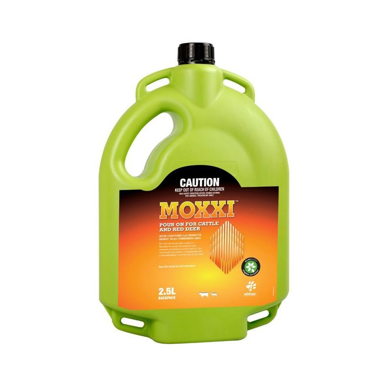 MOXXI™ Pour On for Cattle and Red Deer, 2.5L