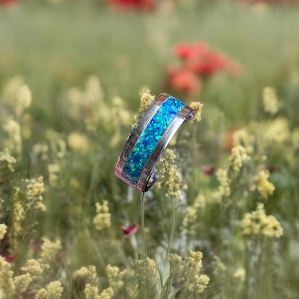 Eternal Radiance Memorial Ring