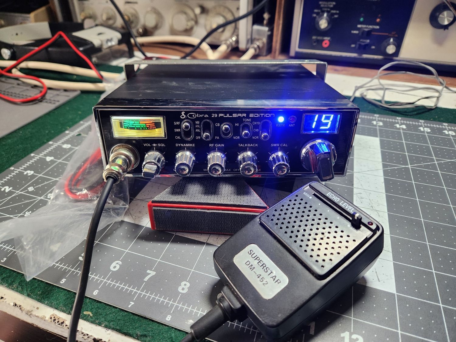 Cobra 29 Pulsar Edition