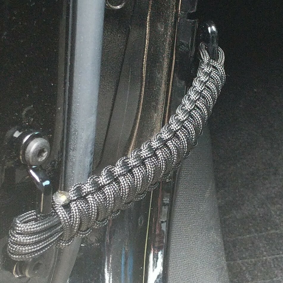 BubbasGarageTv - Paracord Limiting Door Straps for Jeep Wrangler JK/JKU (Customizable)