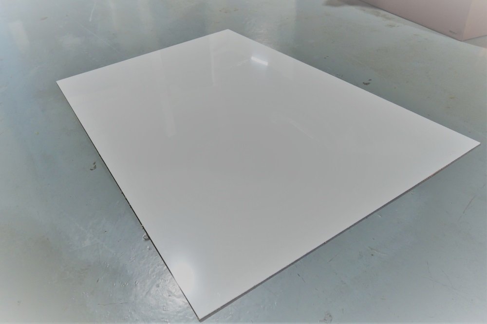 BACS Large White Sticky Mat Frame 66.0 x 116.8 x 0.3 cm