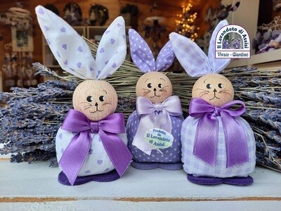 Coniglietto con testa in legno pieno di lavanda