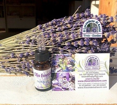 Olio essenziale di lavanda puro 100%