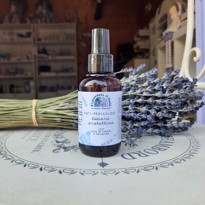 Lozione spray preventiva pidocchi lavanda e olio di neem