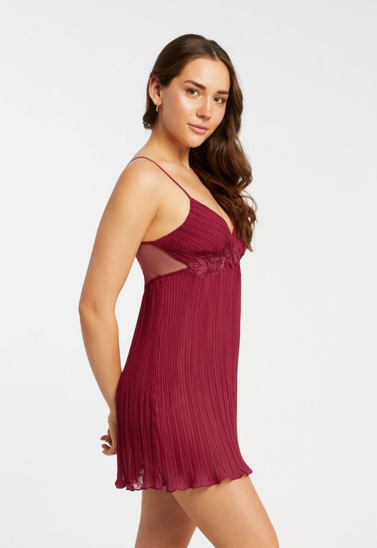 RYA704 True Love Chemise