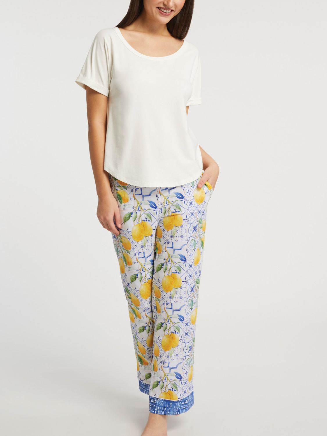 INJ7070 TShirt and Lounge Pant Set