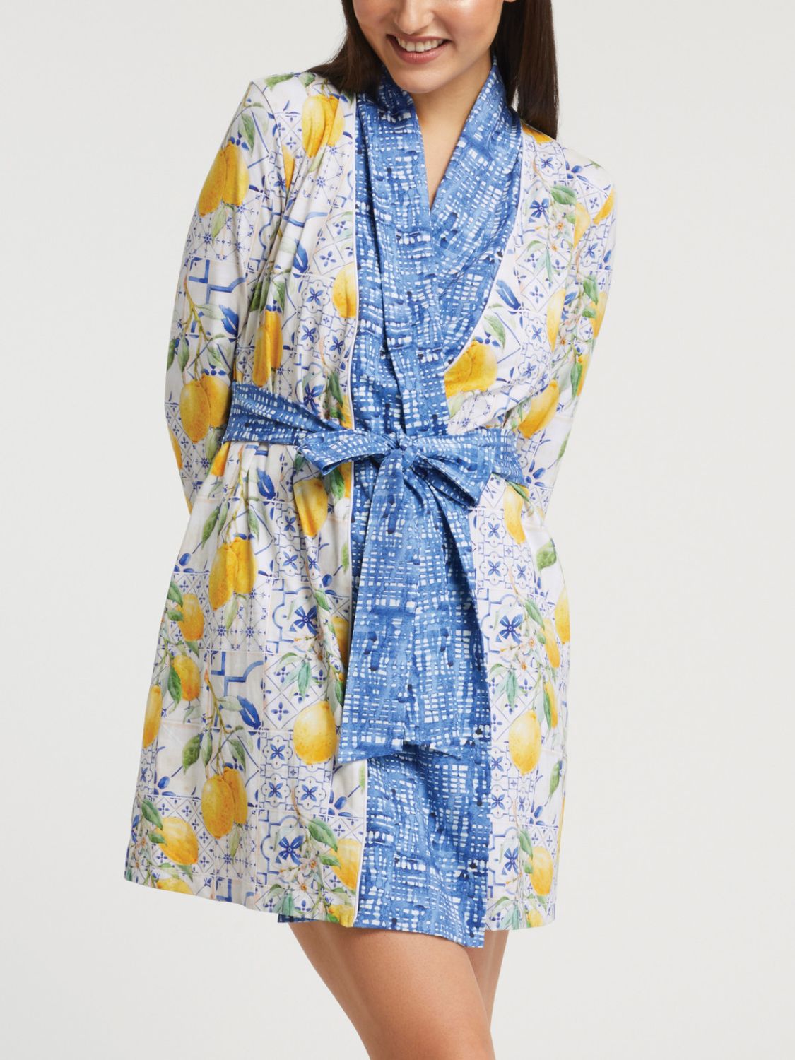 INJ7031 Robe