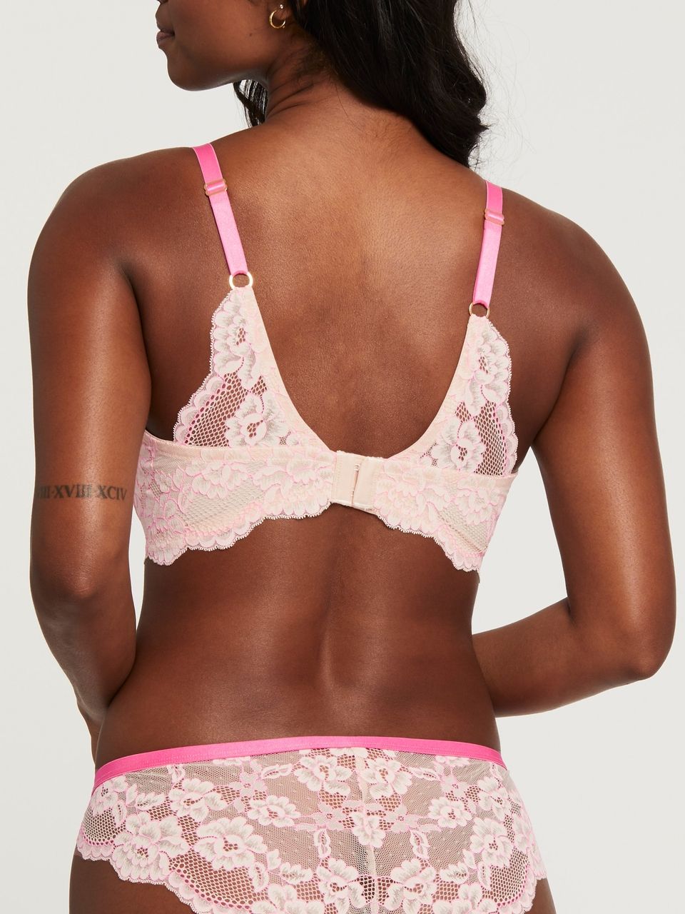 MON9514 Pillow Talk Keyhole Balconette Bra