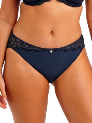 FAN101850 Reflect Brief