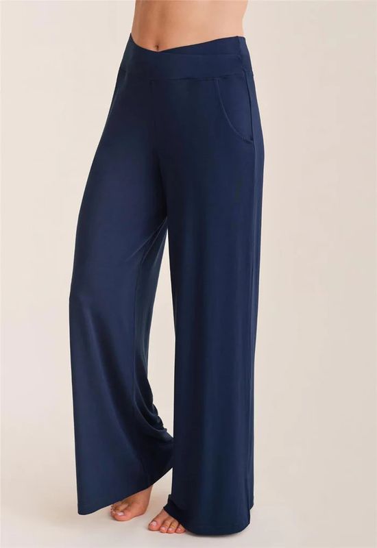 FRT609 Flared Leg Pant